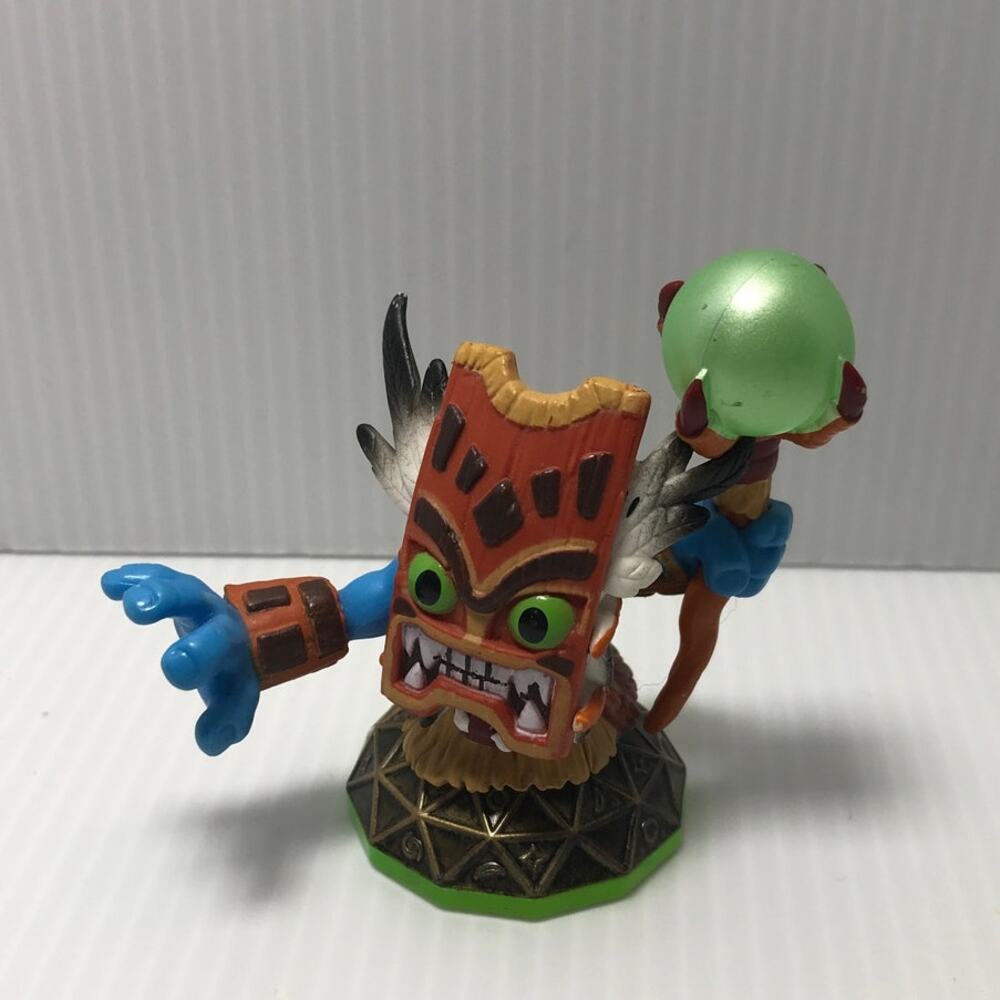 2011 Activision Skylanders Spyros Adventure Double Trouble Magic Element